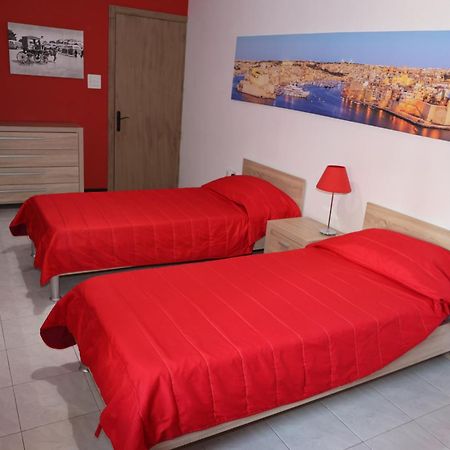 Very Bright Well Kept Apartment Marsaskala Exterior foto